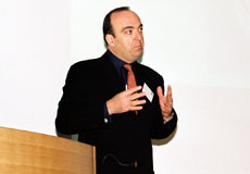 George Em Karniadakis教授 ブラウン大学
